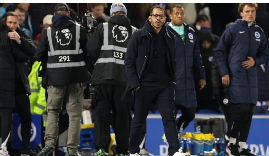 Chelsea sack boss Liam Rosenior amid historic losing run