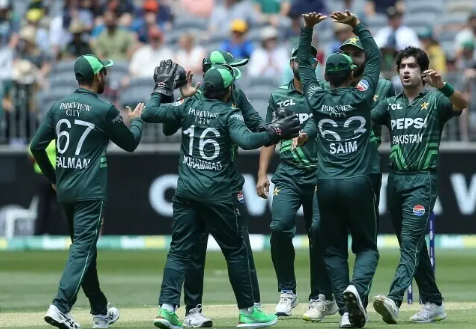 pakistan recalls senior players for upcoming odi series against australia